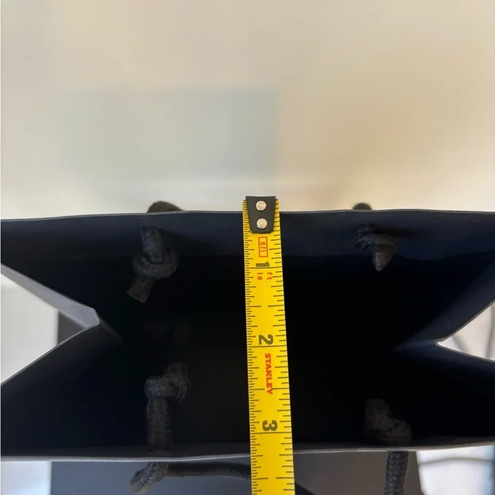 Black Gucci gift bag